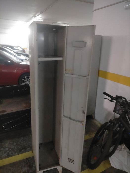 Cacifo de ferro, em segunda mão