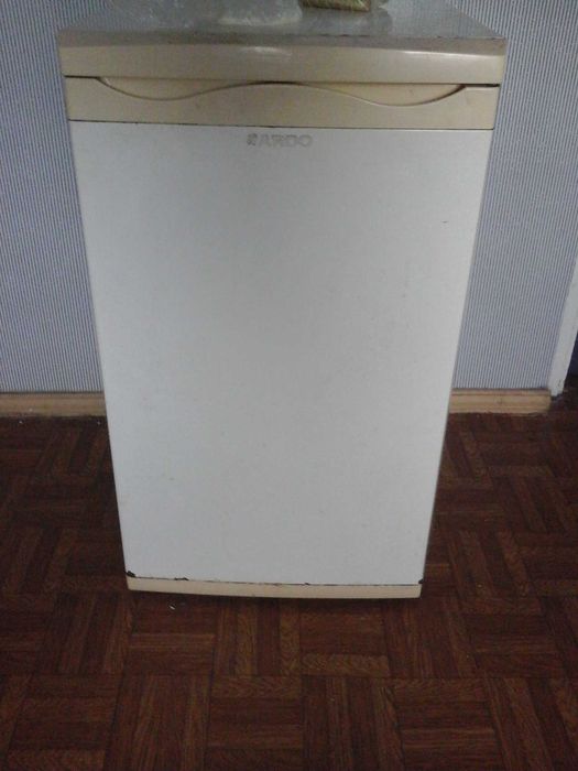 Продам холодильники недорого