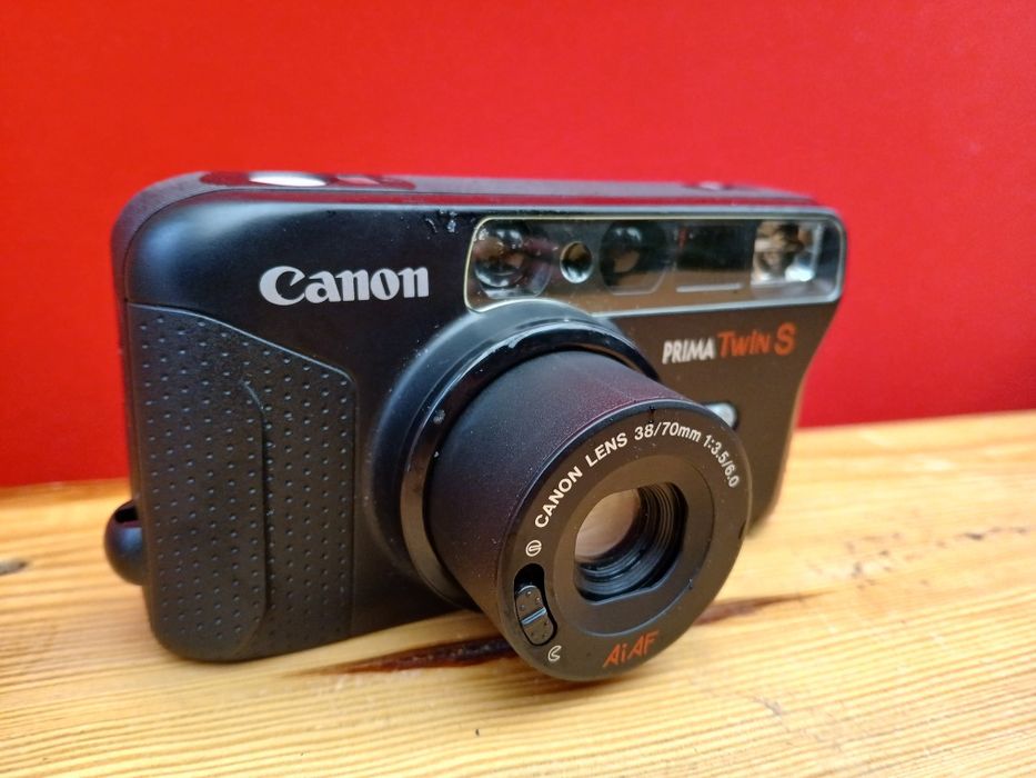 Unikatowy aparat Canon Prima Twin S