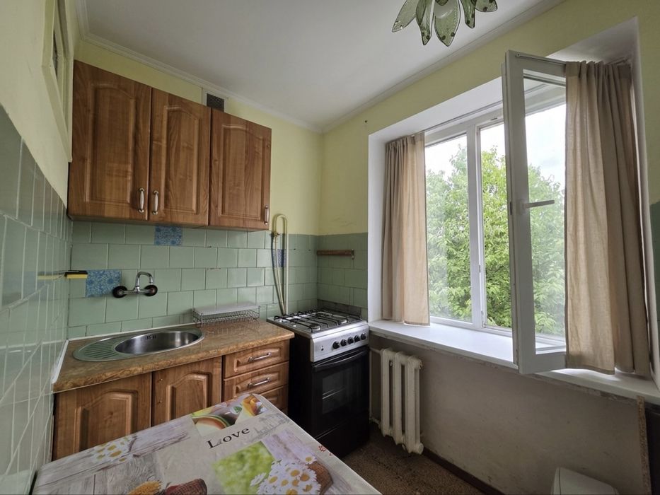 Продаж 1 кімнатної, БУЛЬВАР ГЕРОЇВ КРУТ  (р-н ВОДОГРАЮ), відкритий балкон, кладова, БЕЗ ПОДАТКУ!