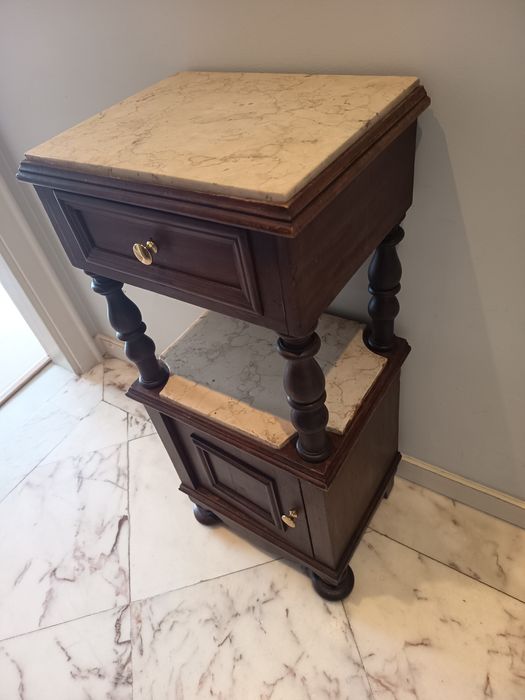 Mesa cabeceira vintage