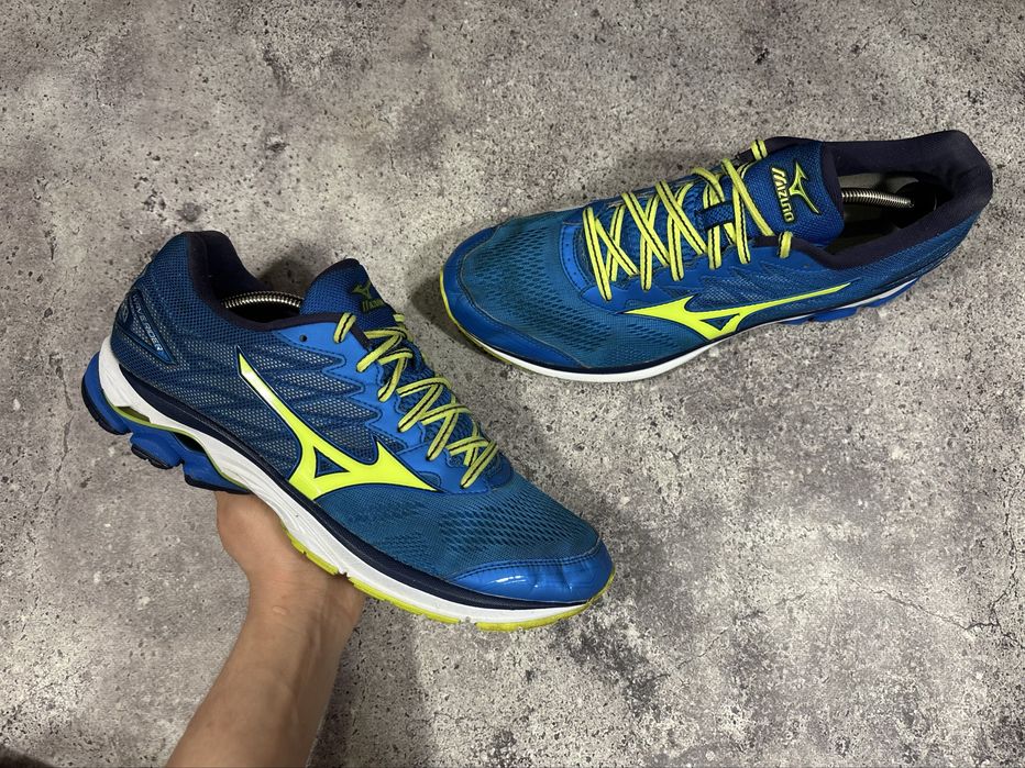 Кросівки Mizuno Wave Rider 20  44,5 р