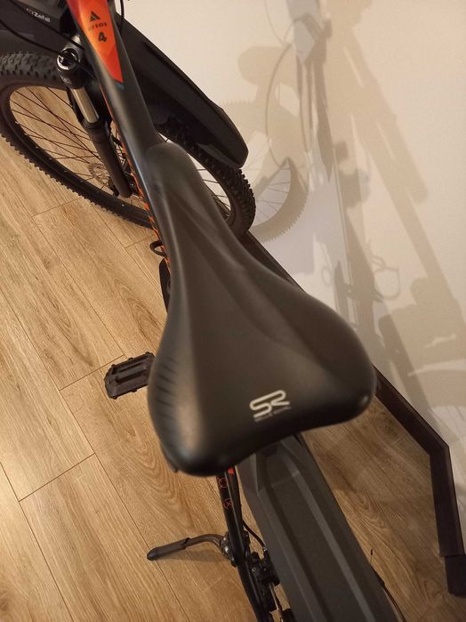 Bergamont revox 4 2019 рама 18" ( M)  на зріст 165-175 см.