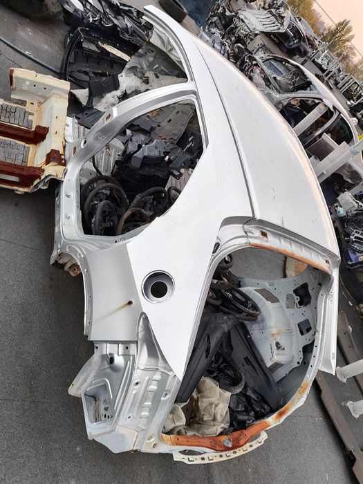 Задняя передняя четверть крыша Honda Civic 5D,  разборка