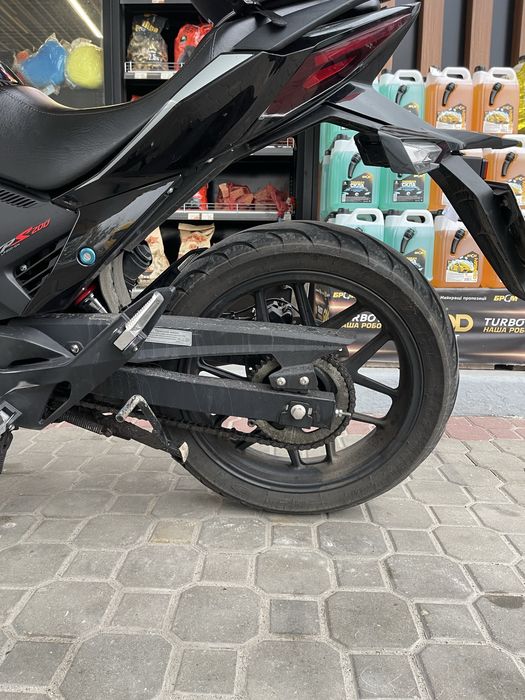 Мотоцикл Lifan KPS 200