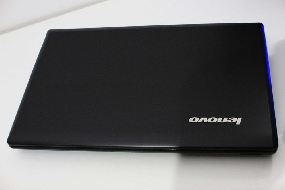 Len. i5/16/500/LCD 15.6 Gw. 12 miesięcy - gratis. Pakiet Informatyczny