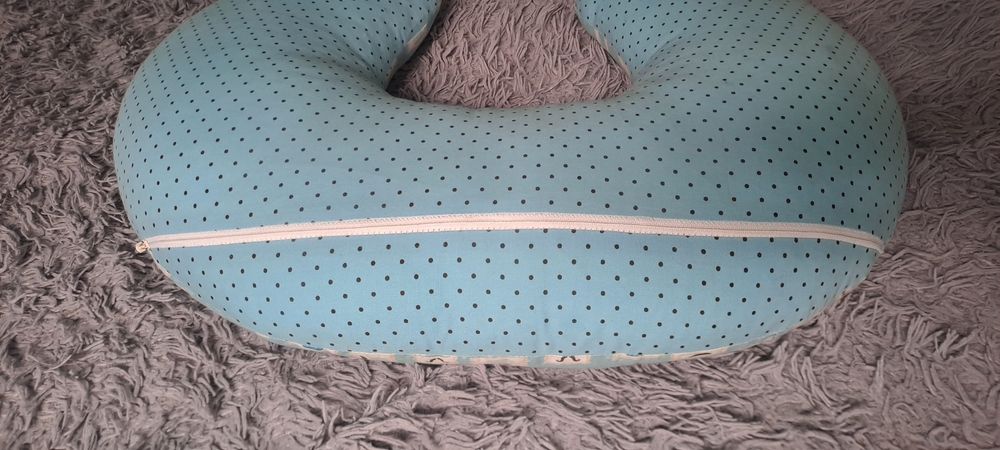 Poduszka do karmienia Motherhood