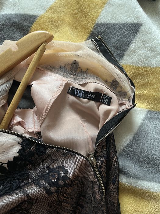 Жіноче плаття, святкове