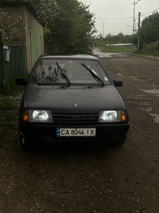 Продам ваз 21099