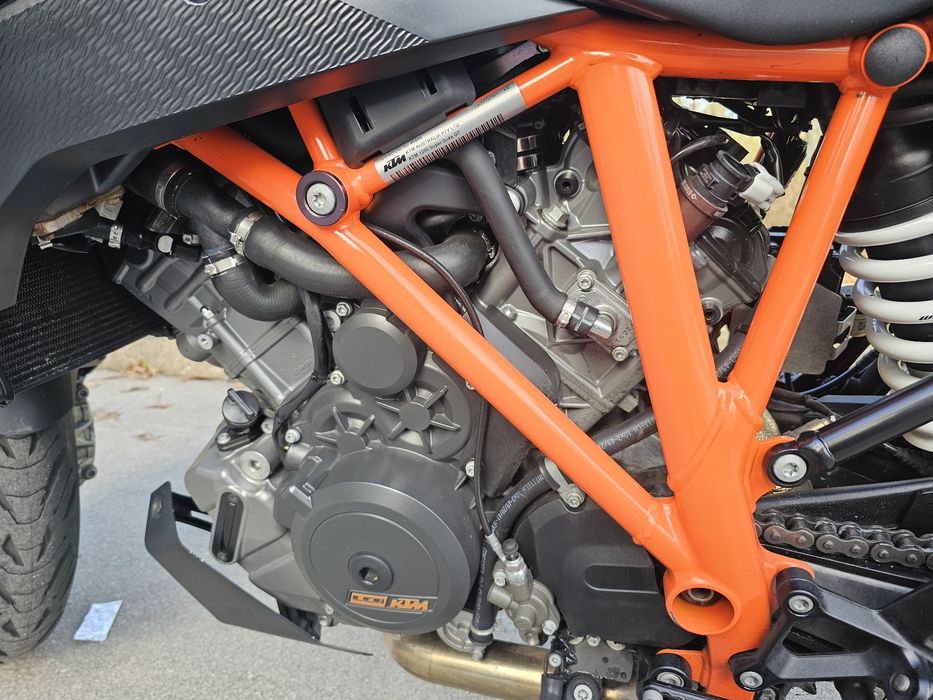 Ktm 1290 super duke gt - uma excelente prenda de natal