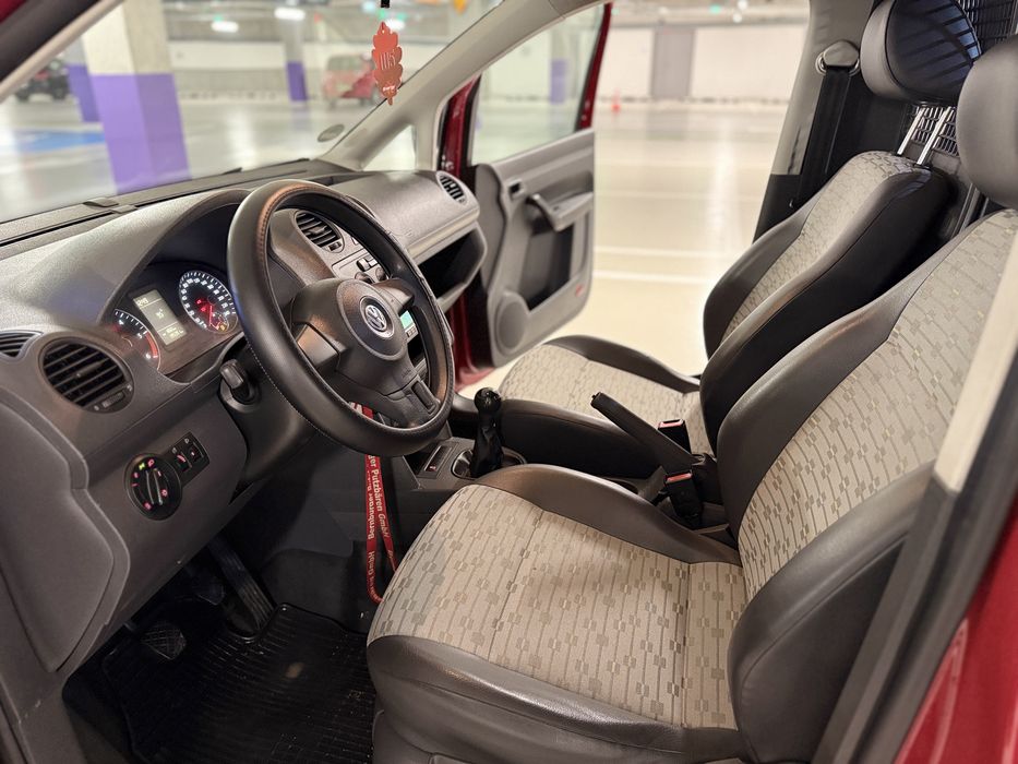 WV Caddy 1.6 TDI*2011 rok*Bezwypadkowy*Bez Korozji*Super stan*