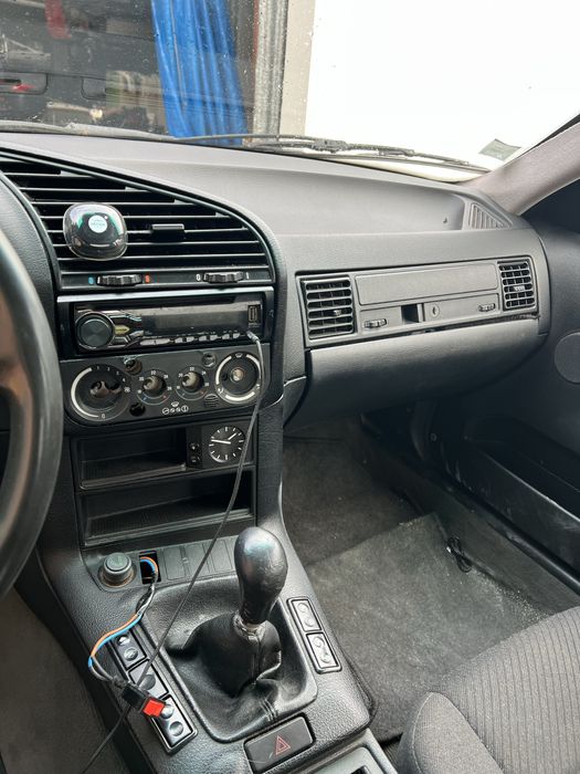 Vendo BMW 318i M40B18 1991