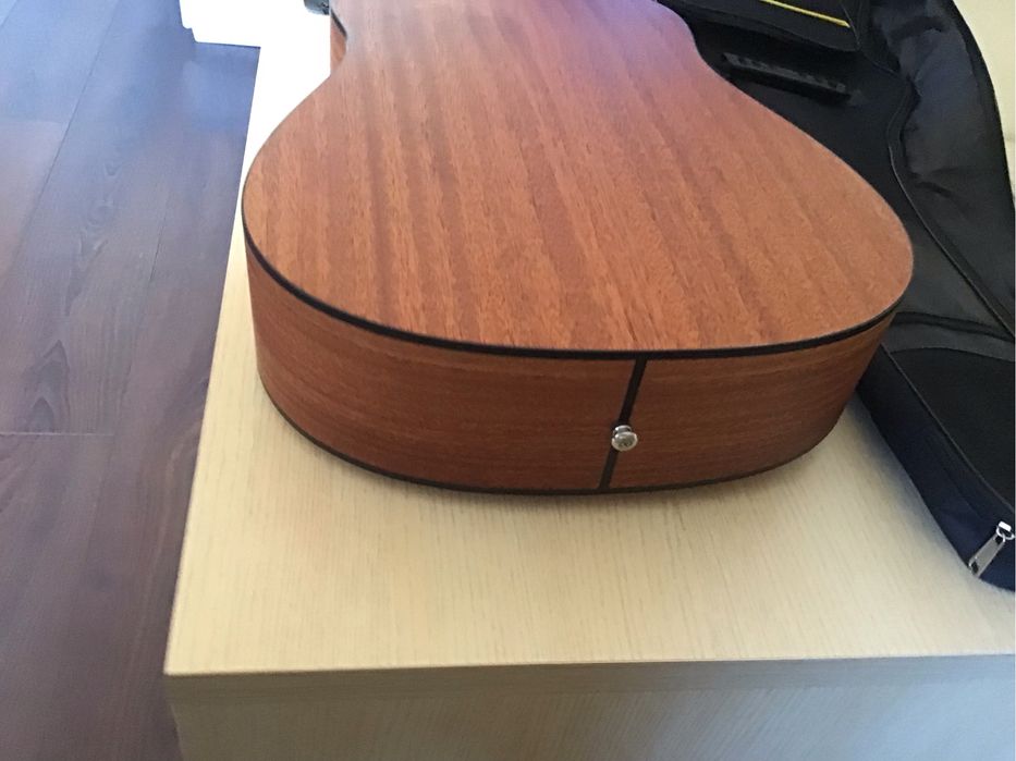 Gitara akustyczna Randon RGI-01, pokrowiec