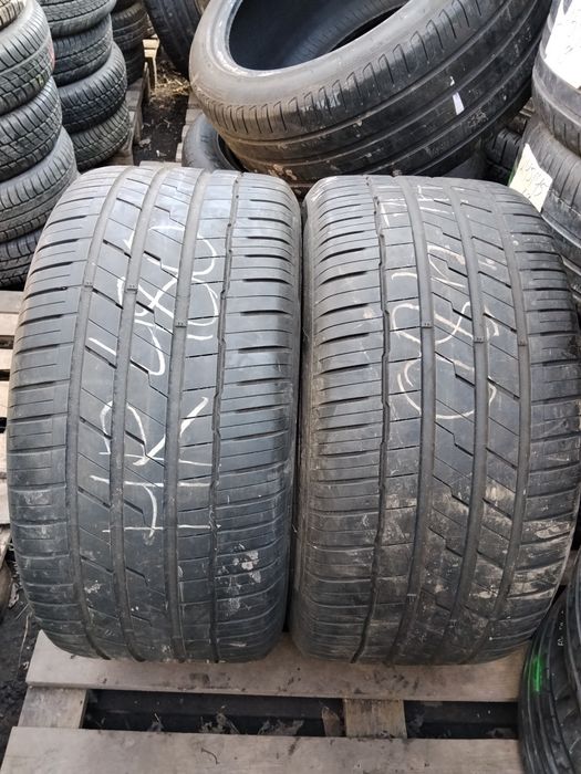 Hankook 305 40 r20 2шт шини bmw х5 літні б'у з Європи