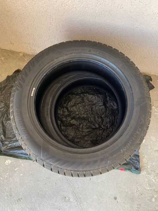 Комплект зимової гуми Matador 225/55 R17