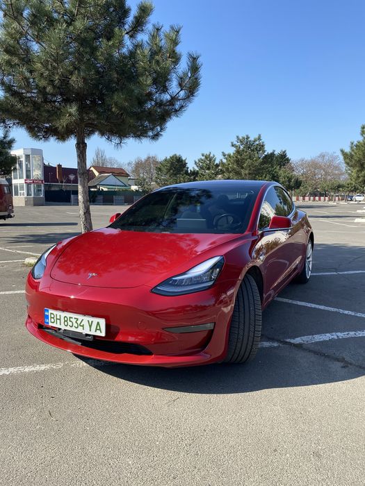 Tesla Model 3 2018