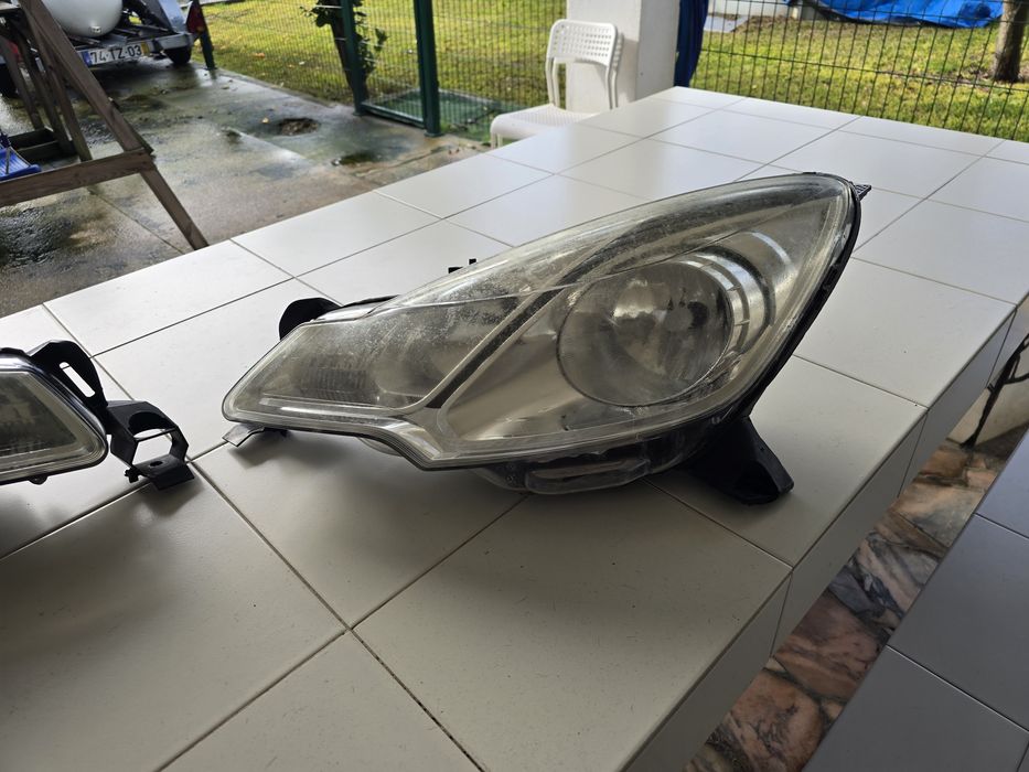 Ds3 Faróis/ópticas