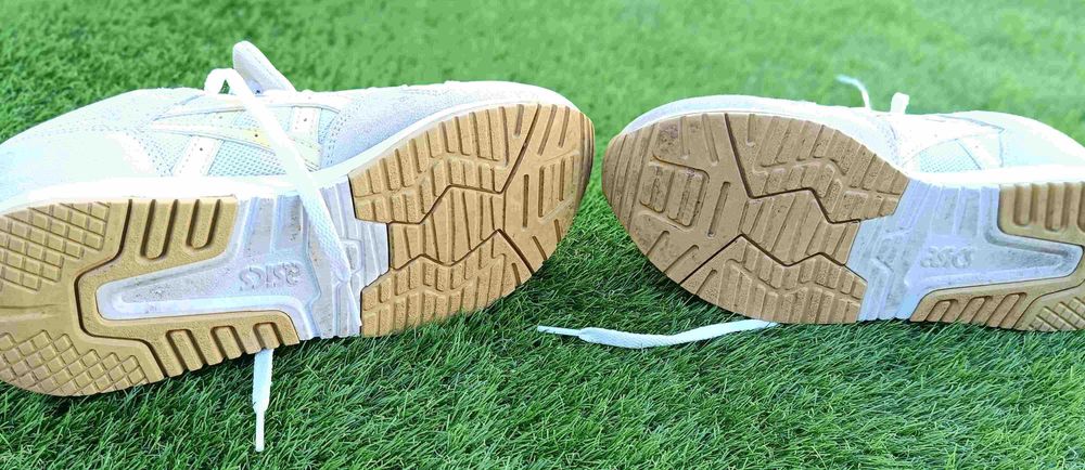ASICS Lyte Classic, tamanho 40