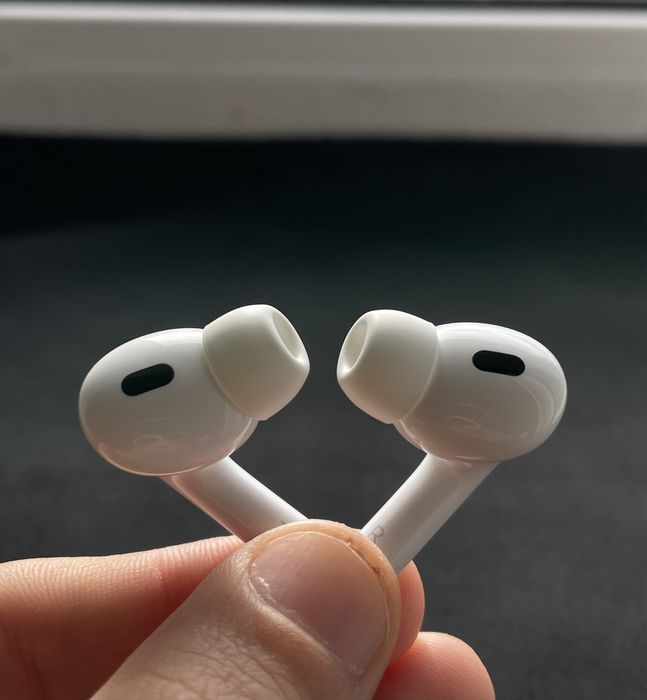 Наушник airpods Pro 2 оригинал Левый 2699 Правый 2698 TypeS 3048 3047