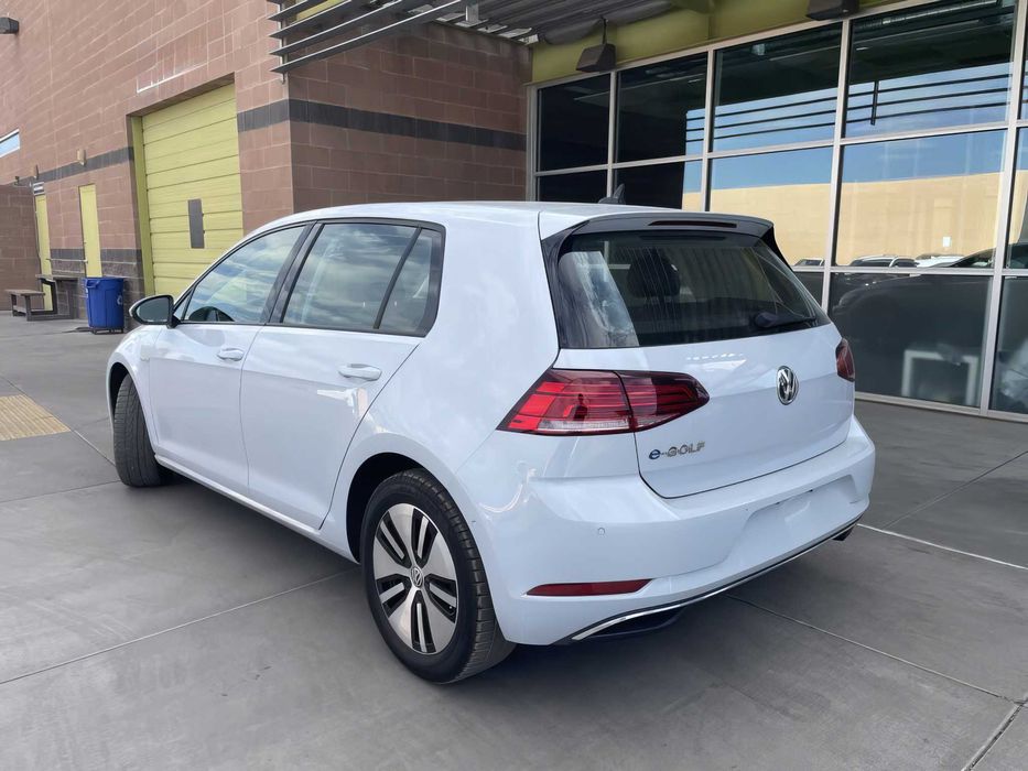 Volkswagen e-Golf SEL Premium      2019