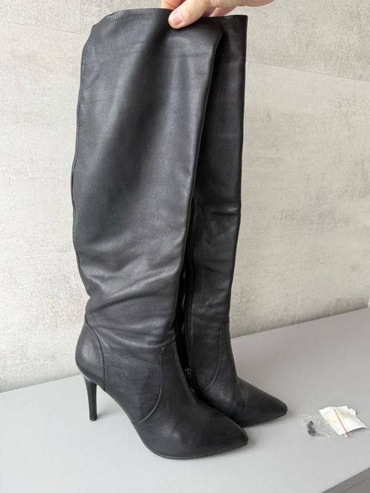 Сапоги женские на каблуку