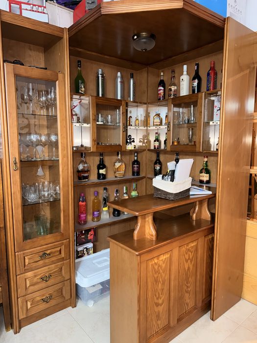 Mini bar de canto