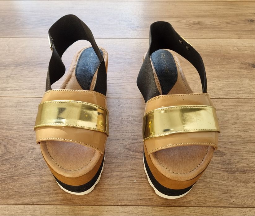 Sandálias Friendly Fire 39