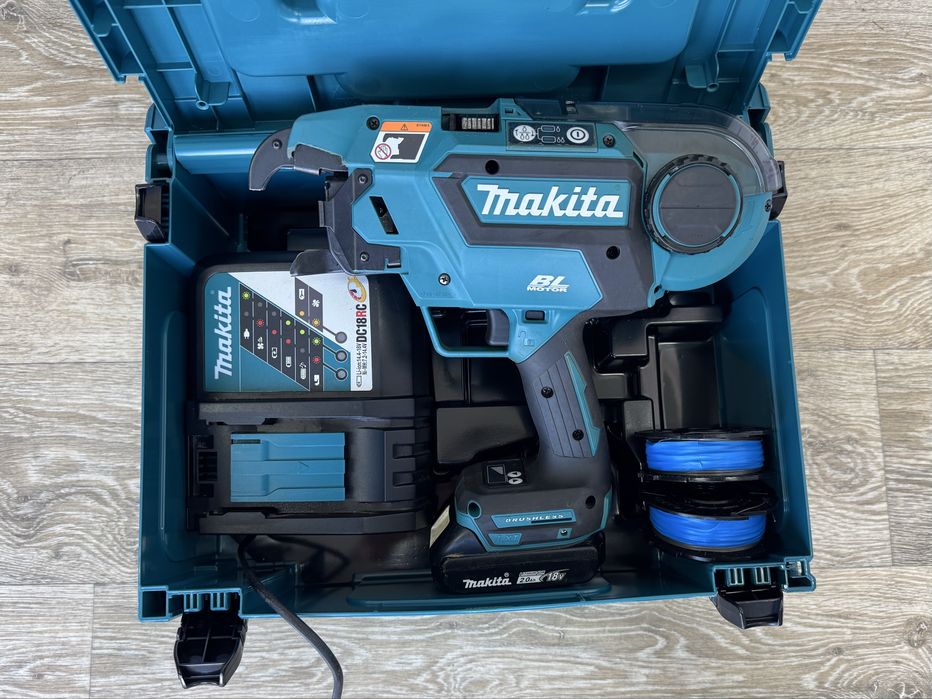 Wiązarka do Zbrojeń Makita Dtr180 zestaw Walizka