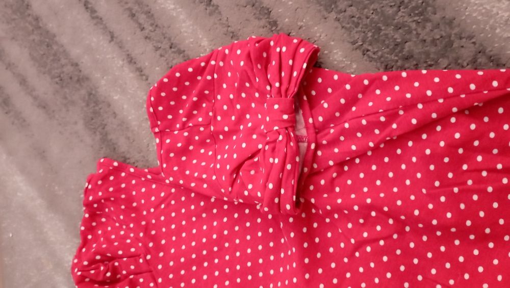 Bluzka w groszki r.s-m