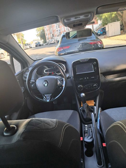 Renault Clio — fotografia 3