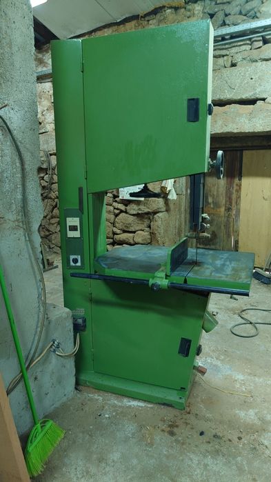 Máquina de carpintaria
