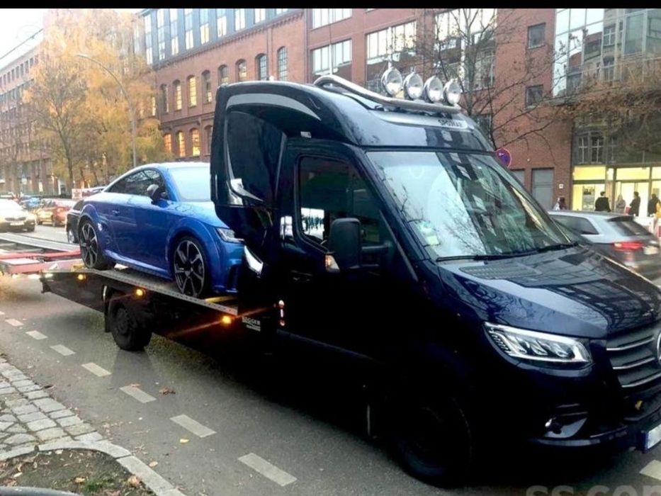 Попутный эвакуатор Попутний евакуатор автовоз лафет Одеса Київ Львів