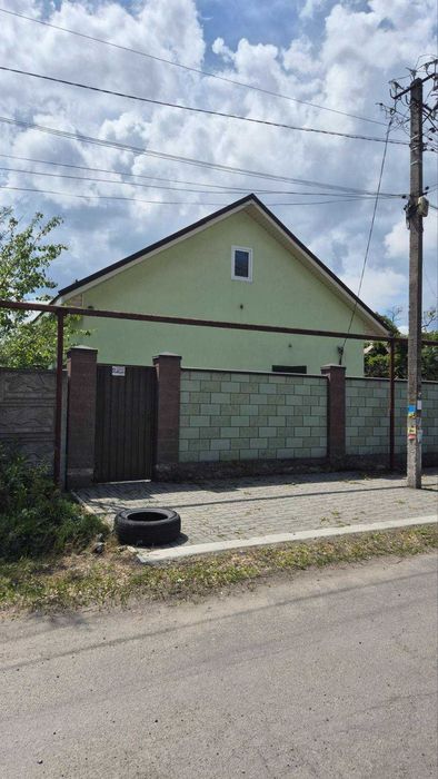 ПРОДАМ ДОМ ЦЕНТР Подгородное  ул. ШОССЕЙНАЯ 23 .   55 000 $