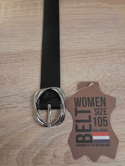 Skórzany pasek damski z Holandii, czarny_gładki_105 cm_ kl. srebrna