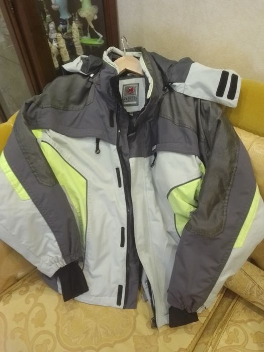 Куртка мужская утепленная