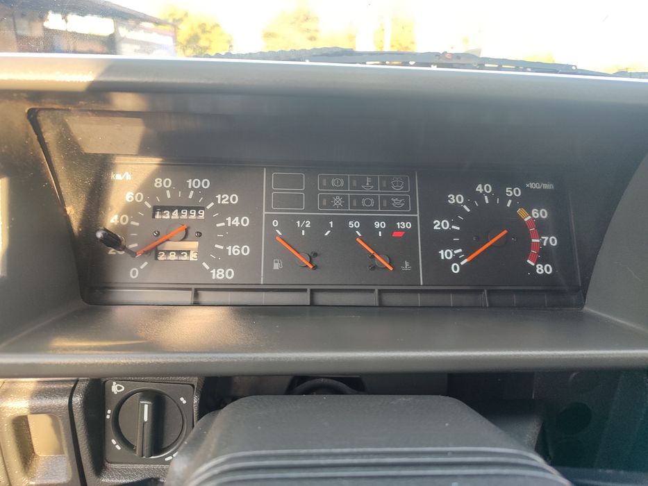 продам автомобіль ВАЗ 21099