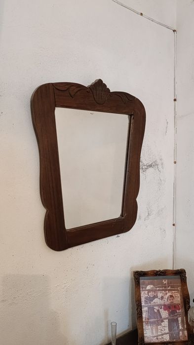 4 camas + 1 cómoda + 1 espelho