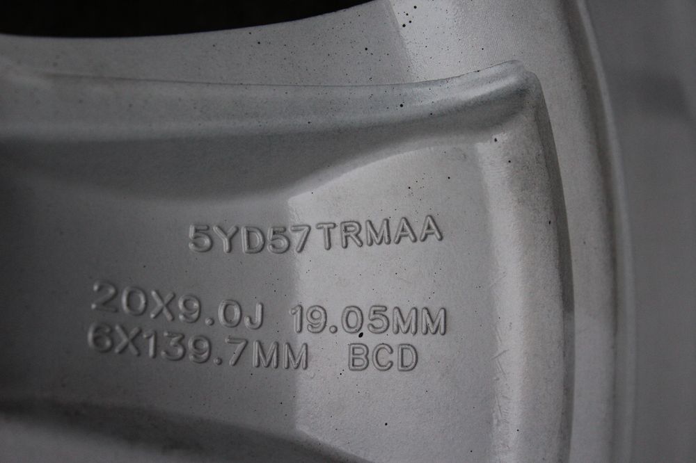 oryg dodge ram 1500 20cali 6x139,7 et19,05 9j tpms