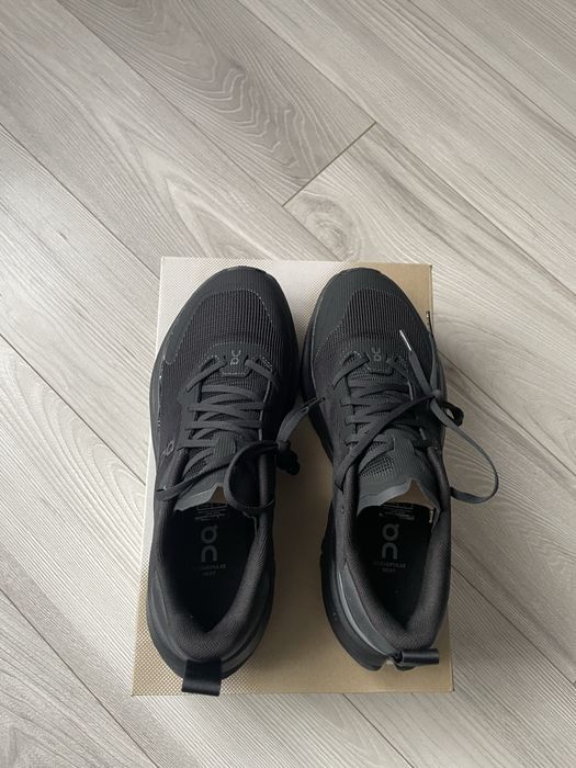 Кроссовки On Running Cloudzone