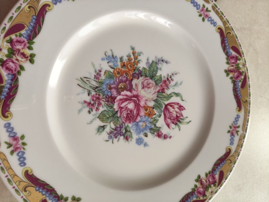 Bule com prato porcelana Limoges com estojo, impecável