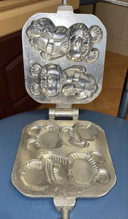 Новая! Форма СССР для выпечки печенья Олимпийские Мишки