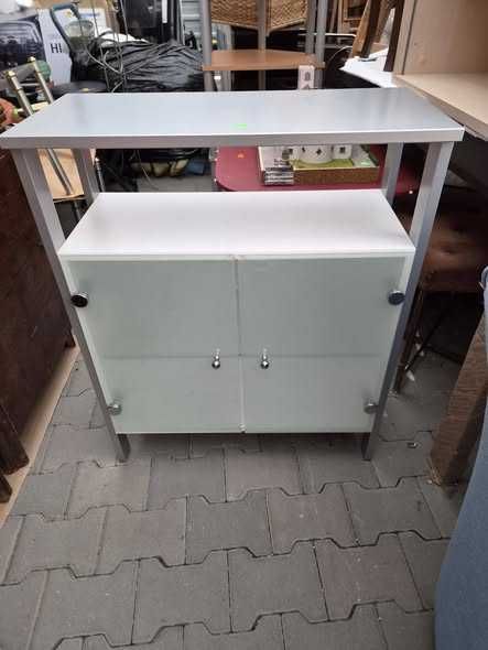 Szafka z drzwiczkami ze szkła 85.5×69×31cm