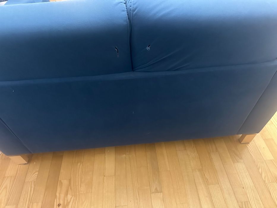 oddam za darmo 2 sofy i pufę