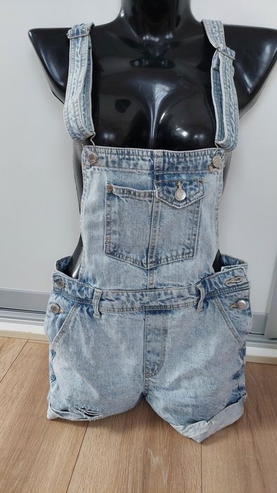 spodenki szorty jeansowe damskie ogrodniczki r.xxs Bershka