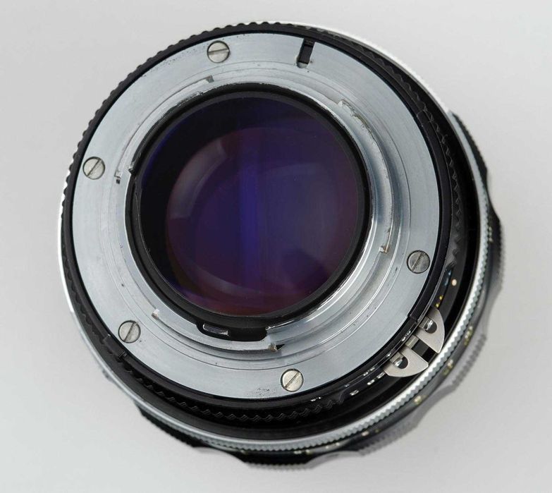 NikkorS 55/1,2 Ai надсвітлосильний вінтаж об’єктив з красивим малюнком