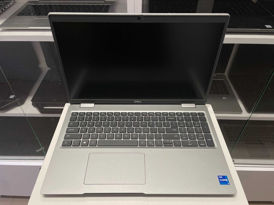 Ноутбук Dell Precision 3560 [i7 11 Gen] NVIDIA [IPS] R16 SSD Куліша 22