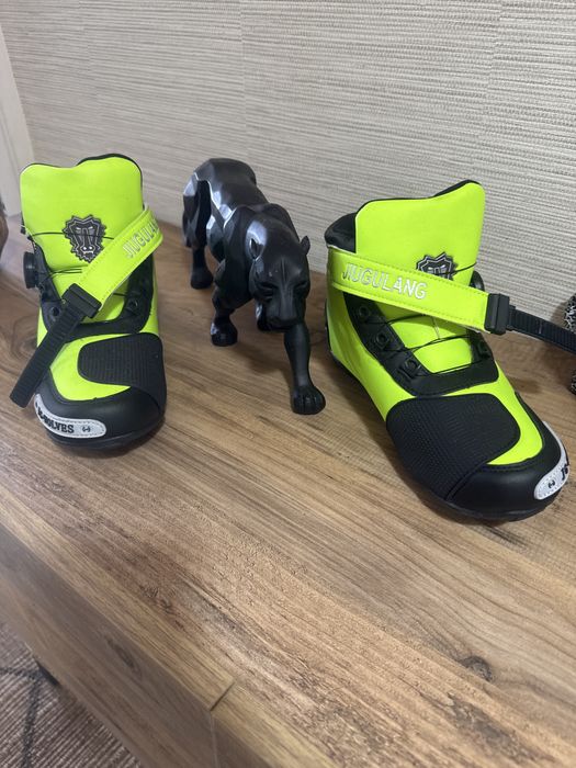 Bota motocilismo