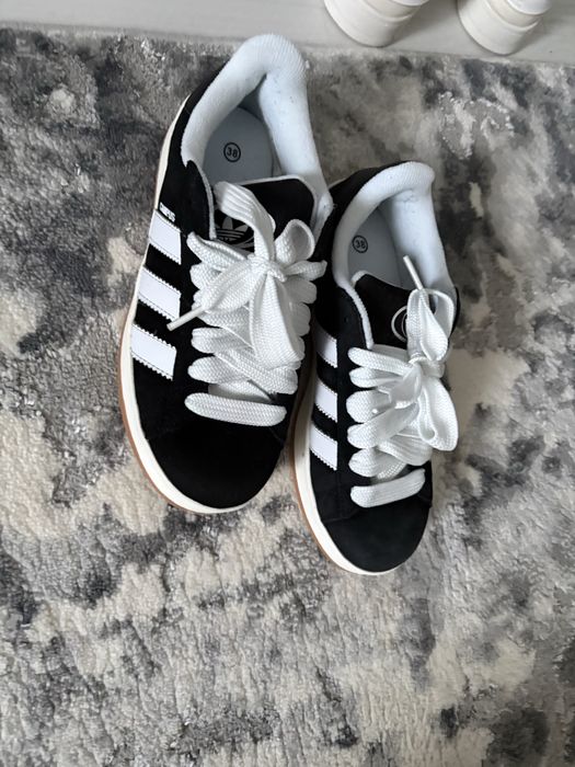 Кросівки adidas campus