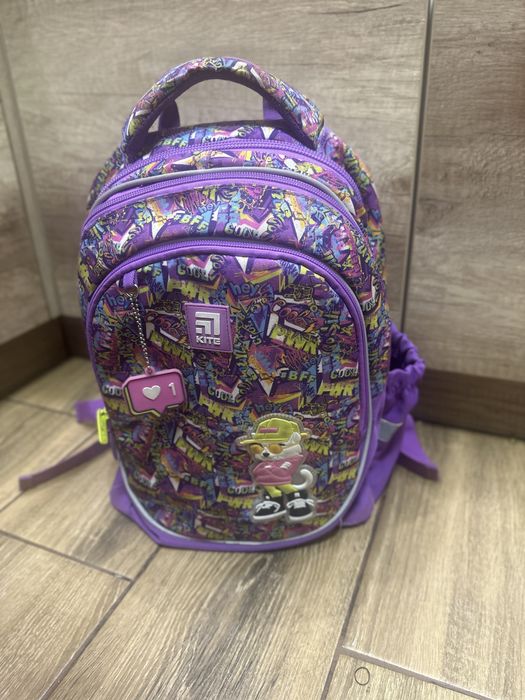 Шкільний набір Kite (рюкзак + пенал + сумка) стан б/у ,ціна адекватна