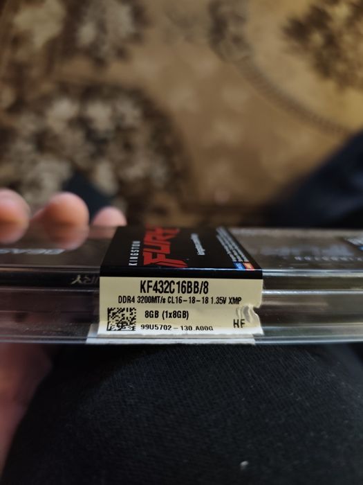 Оперативна пам'ять ддр 4  2x8